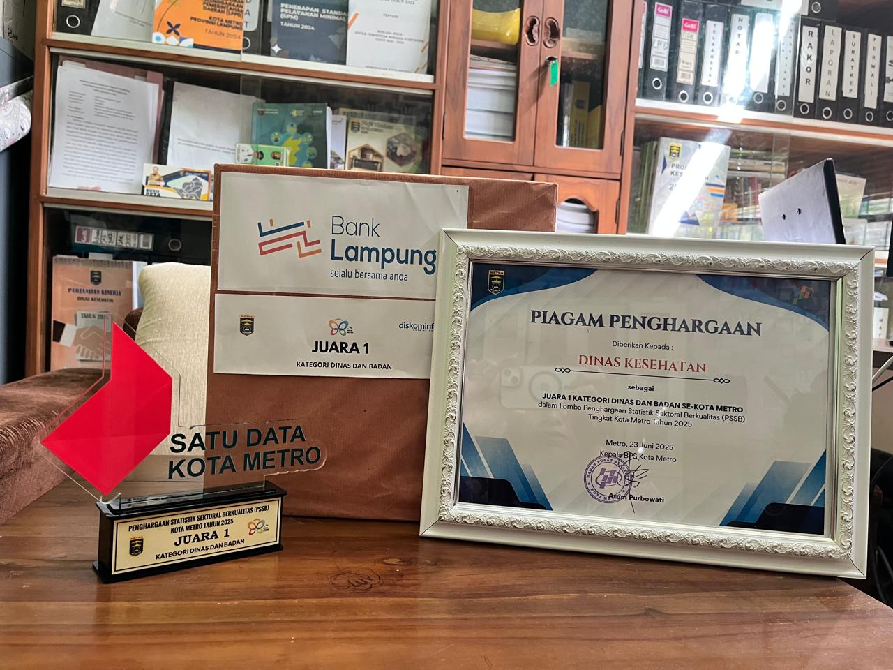 Juara 1 - Penghargaan Sektor Statistik (PSSB) Kota Metro 2025